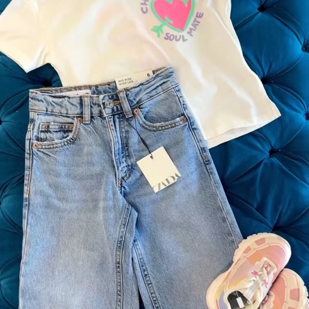 Zara Kids Blue Jeans - Picture 3 of 5